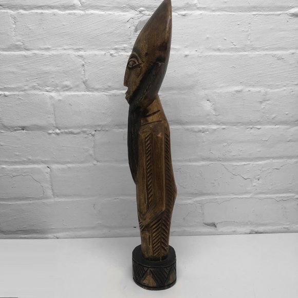 African (Ghana) Hand Crafted Wood Carving - Picture 5 of 6